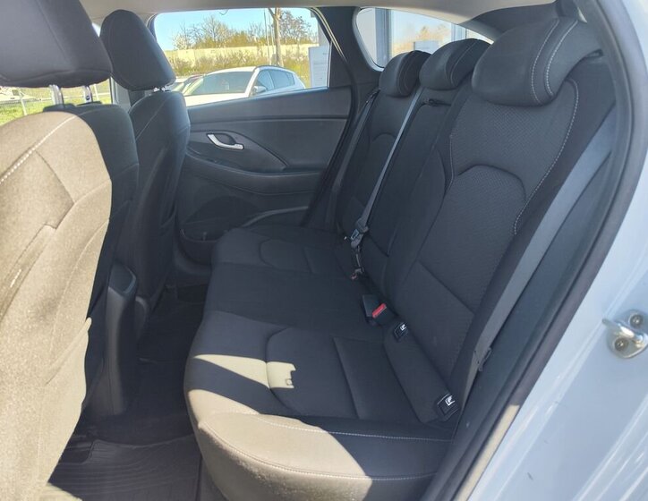 Hyundai i30 Kombi 1,4 l 103 kw