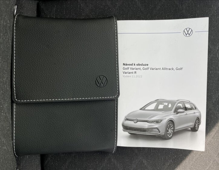 Volkswagen Golf Kombi 1,5 l 110 kw