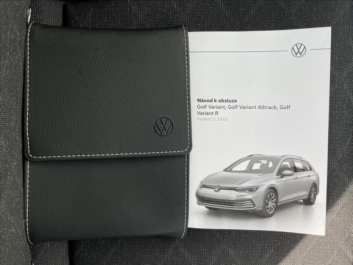 Volkswagen Golf Kombi 1,5 l 110 kw