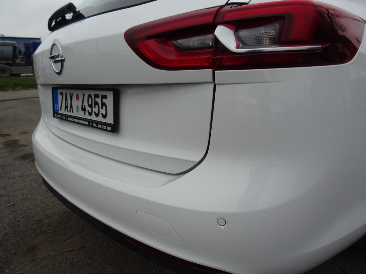 Opel Insignia Kombi 2,0 l 125 kw