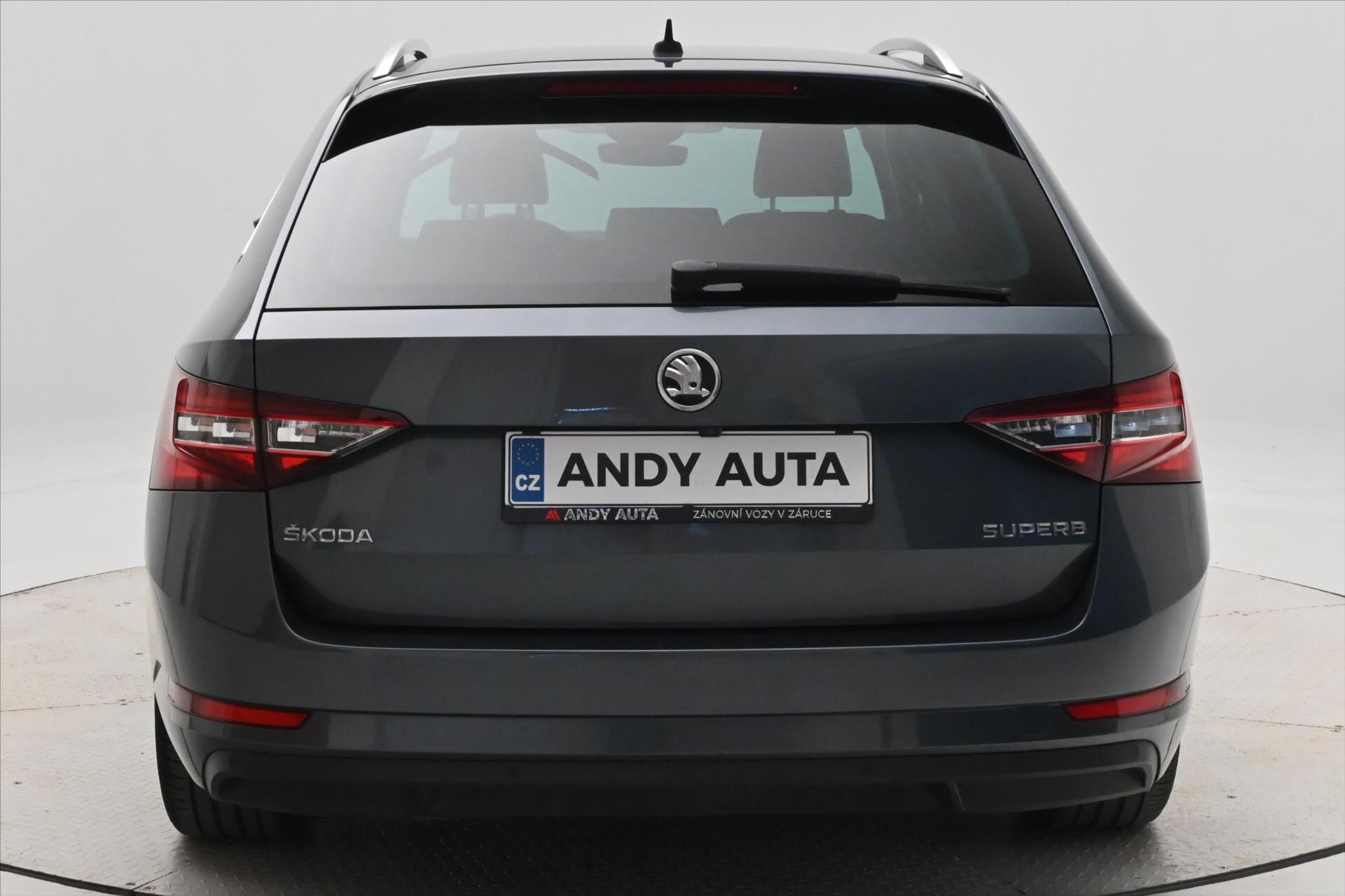 Škoda Superb Kombi 2,0 l 110 kw