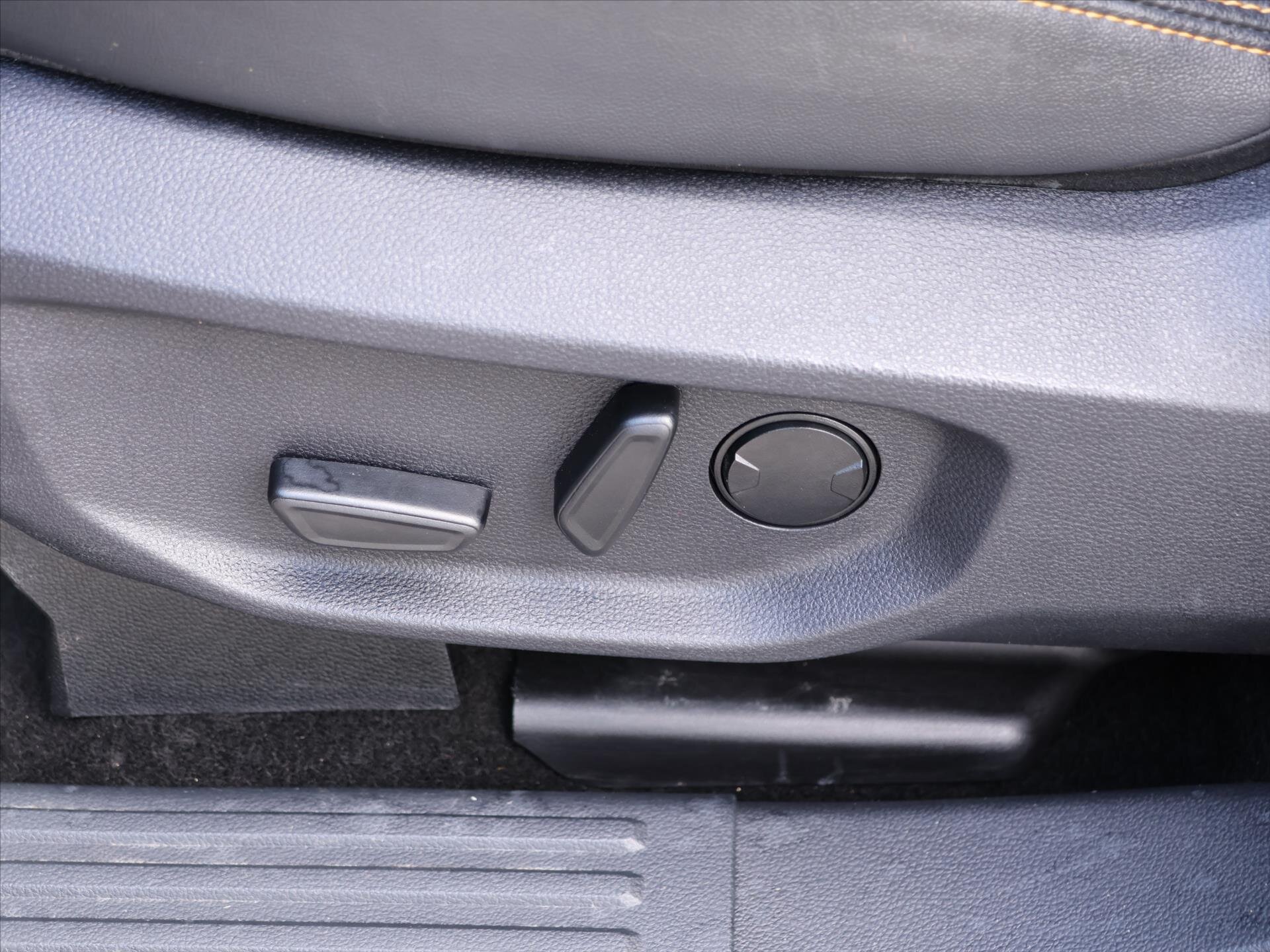 Ford Ranger Pick-up 3,0 l 177 kw