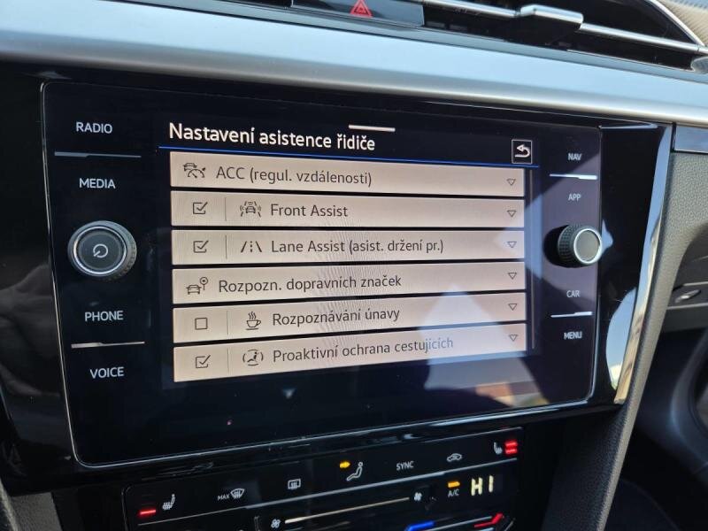 Volkswagen Arteon Liftback 2,0 l 110 kw