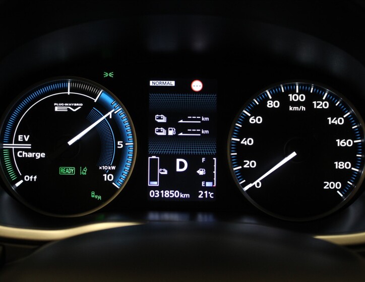 Mitsubishi Eclipse Cross 30