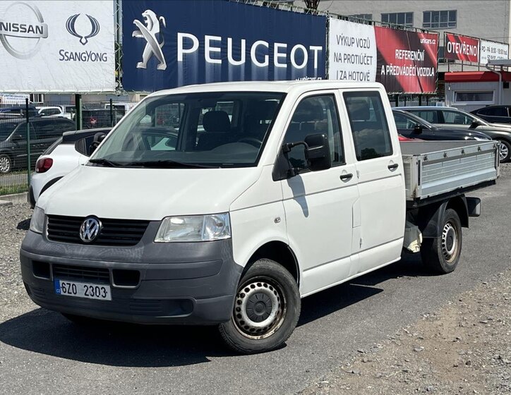Volkswagen Transporter Valník 2,5 l 96 kw