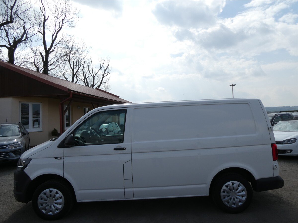 Volkswagen Transporter Skříň 2,0 l 75 kw