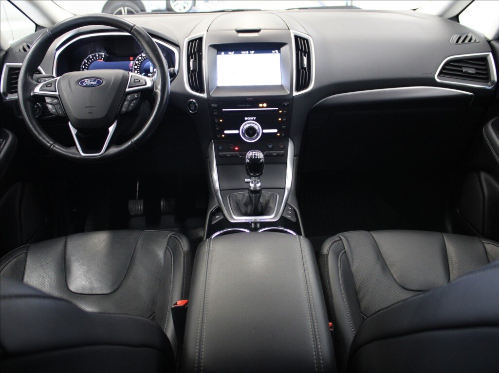 Ford S-MAX MPV 2,0 l 132 kw