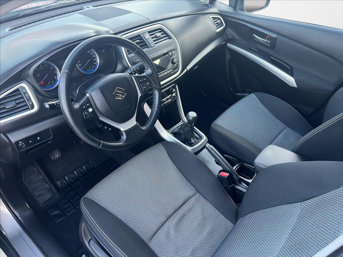 Suzuki SX4 S-Cross SUV / Terénní 1,6 l 88 kw