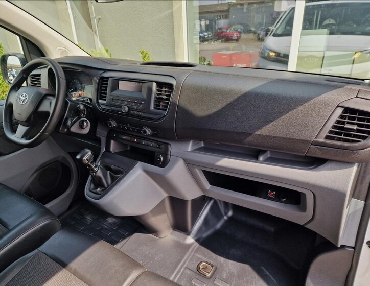 Toyota ProAce Skříň 2,0 l 106 kw