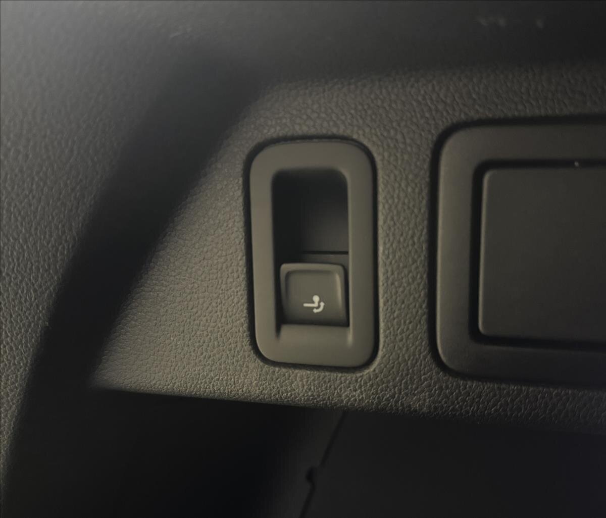 Volkswagen Tiguan SUV 2,0 l 147 kw