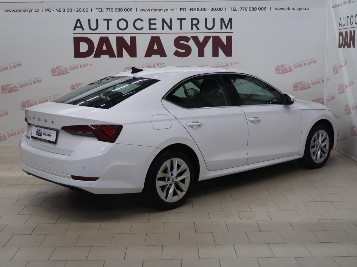 Škoda Octavia Sedan / Limuzína 1,5 l 110 kw