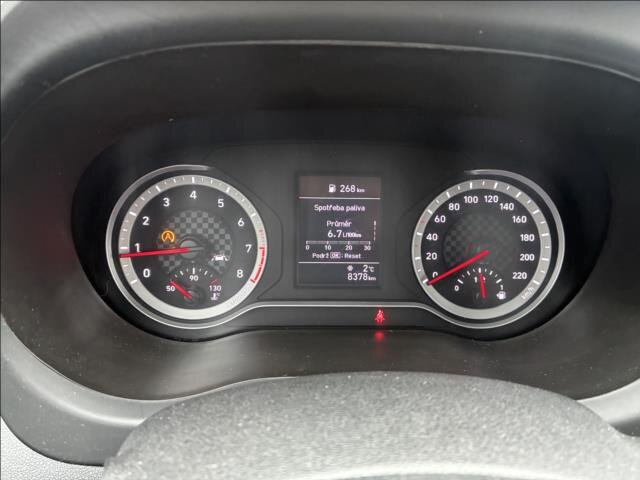 Hyundai i10 Hatchback 998,0 49 kw