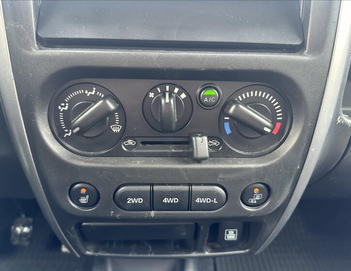 Suzuki Jimny Ostatní 1,3 l 63 kw