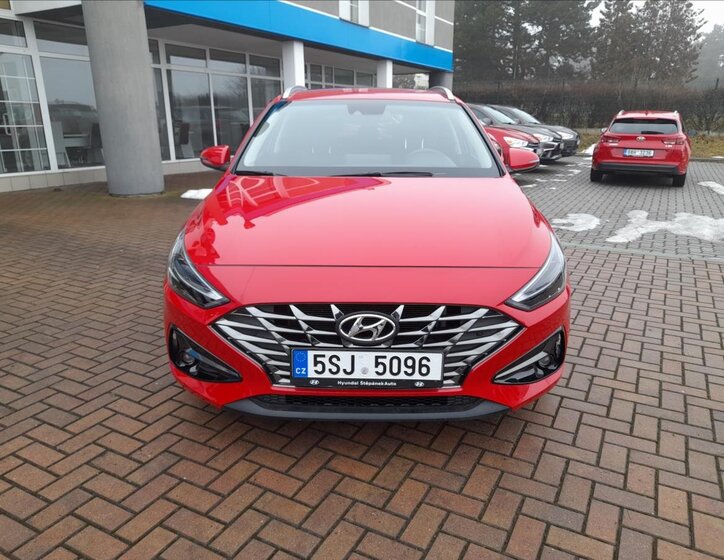 Hyundai i30 Kombi 998,0 88 kw