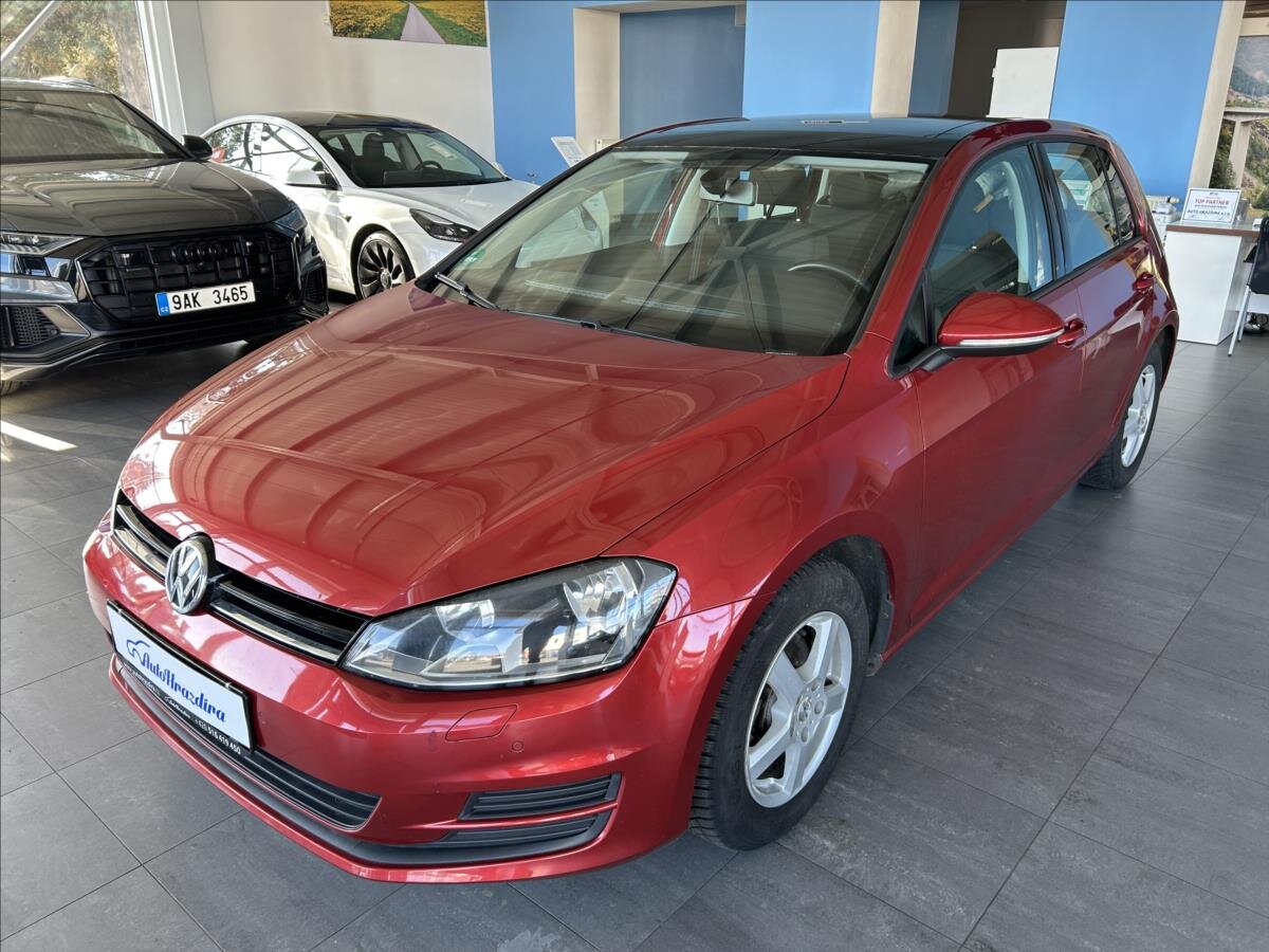 Volkswagen Golf Hatchback 1,2 l 77 kw
