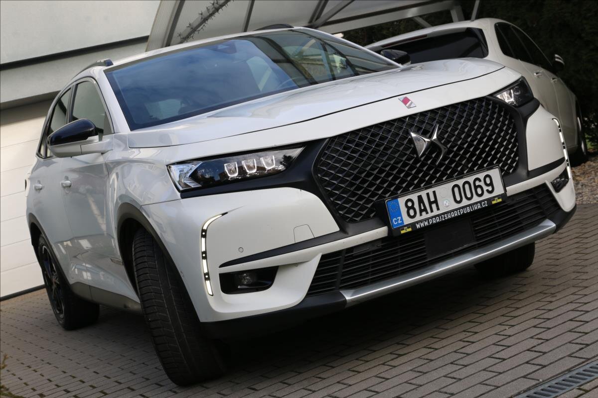 DS Automobiles DS7 Crossback Kombi 2,0 l 130 kw