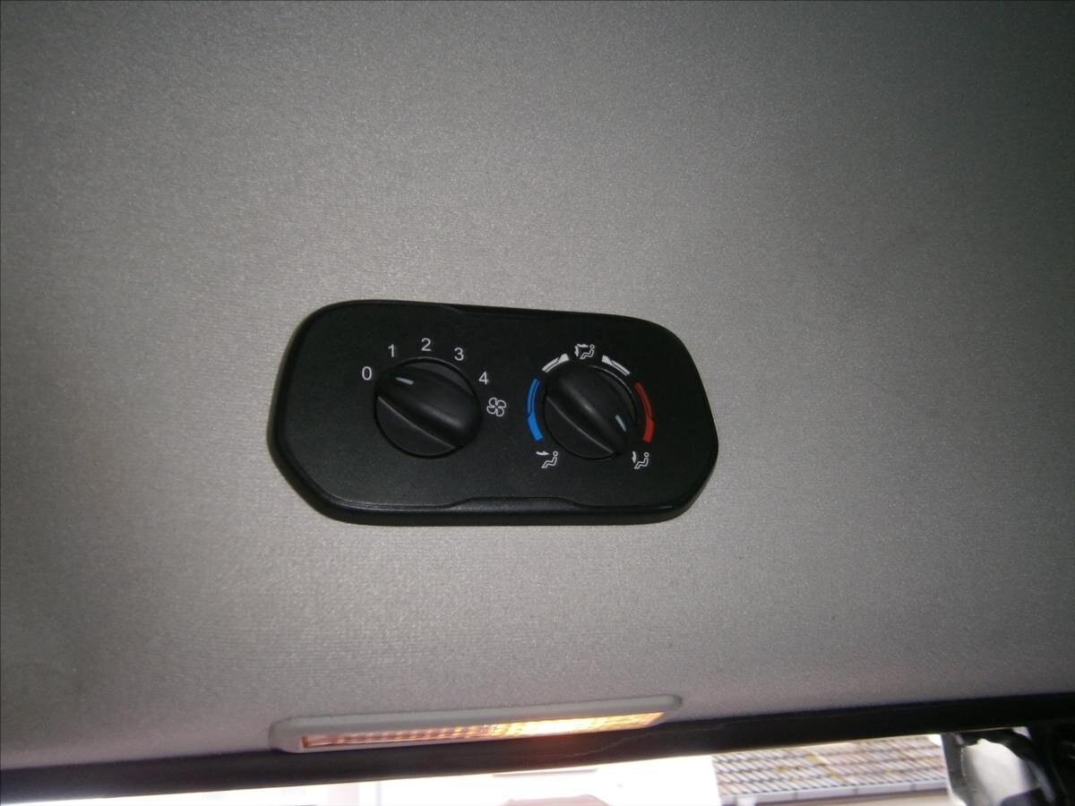 Ford Transit Custom Kombi 2,2 l 92 kw