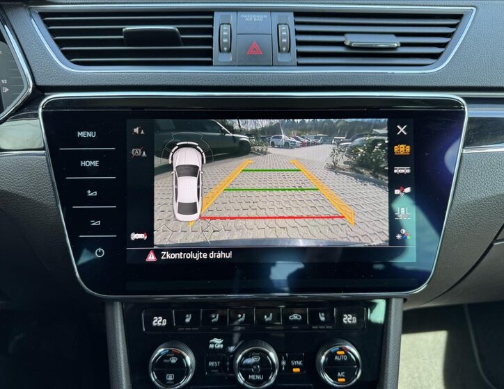 Škoda Superb Liftback 2,0 l 200 kw