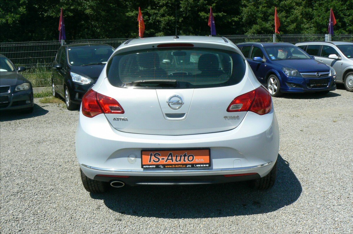 Opel Astra Hatchback 1,4 l 103 kw