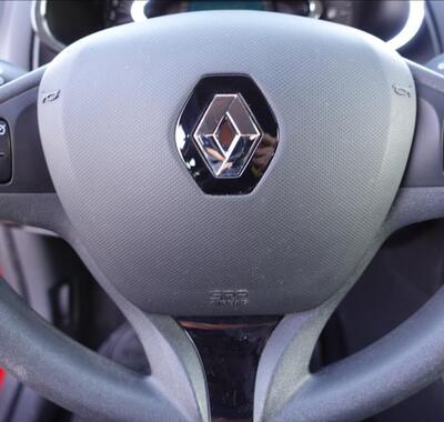 Renault Clio 24