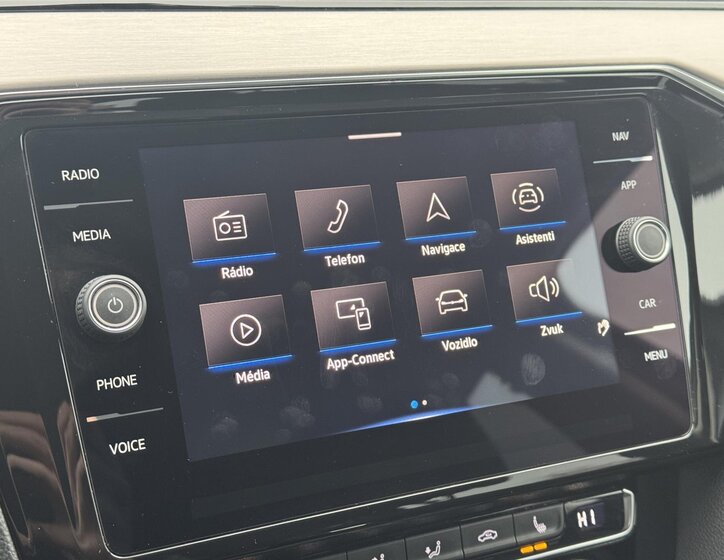 Volkswagen Passat Kombi 1,5 l 110 kw