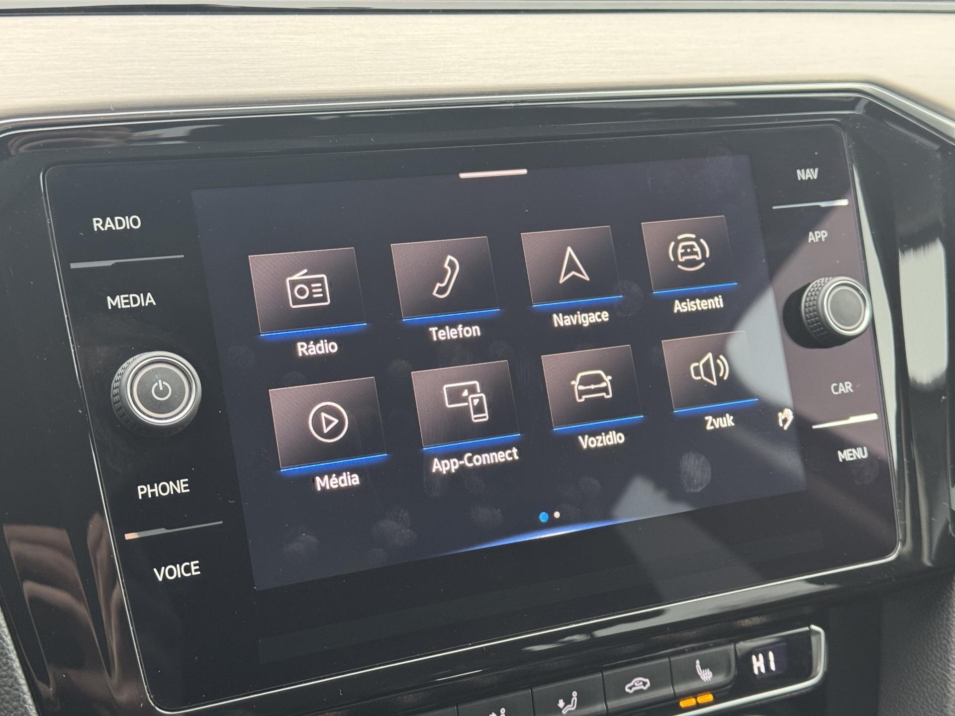 Volkswagen Passat Kombi 1,5 l 110 kw