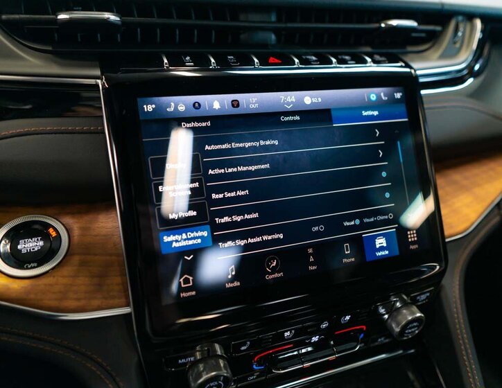 Jeep Grand Cherokee 39