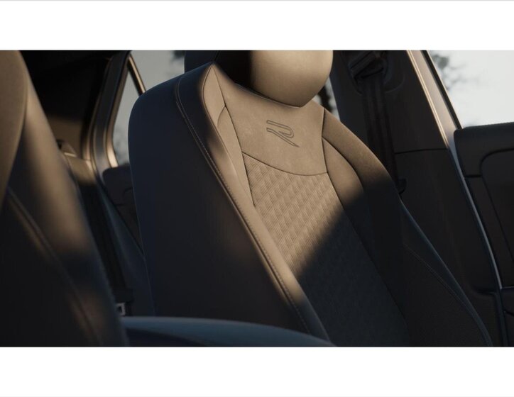 Volkswagen T-Roc SUV / Terénní 1,5 l 110 kw