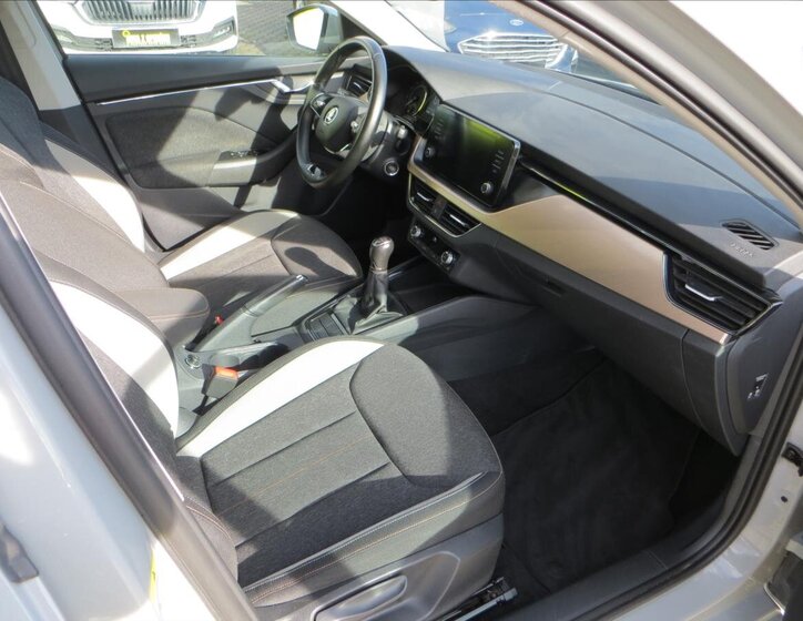 Škoda Scala Hatchback 999,0 81 kw