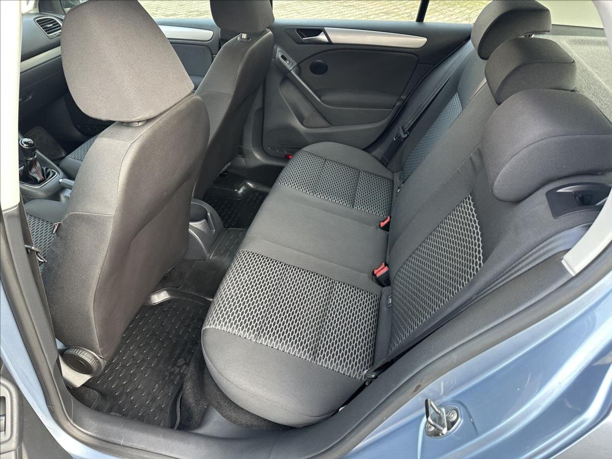 Volkswagen Golf Hatchback 1,6 l 75 kw