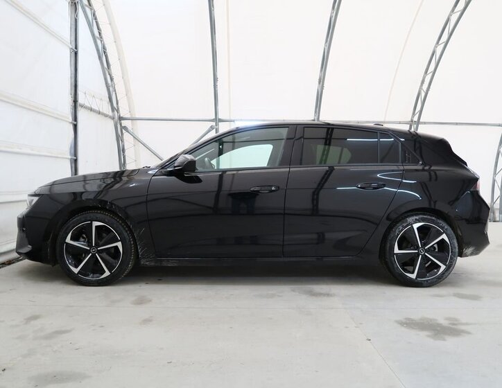 Opel Astra Hatchback 1,2 l 96 kw