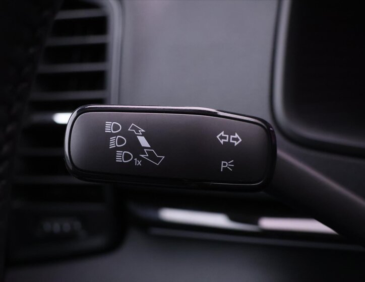 Škoda Karoq SUV 2,0 l 110 kw