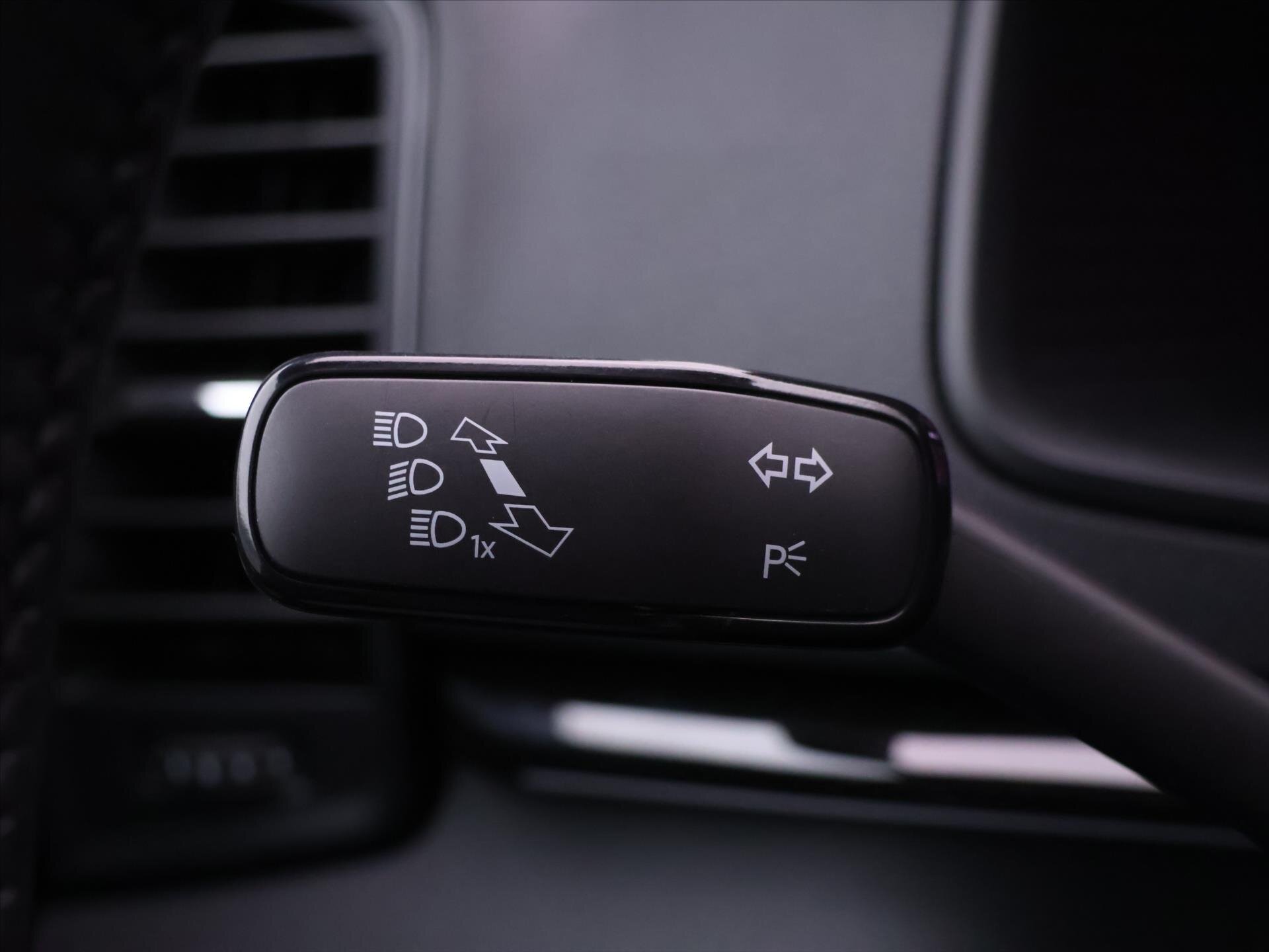 Škoda Karoq SUV 2,0 l 110 kw