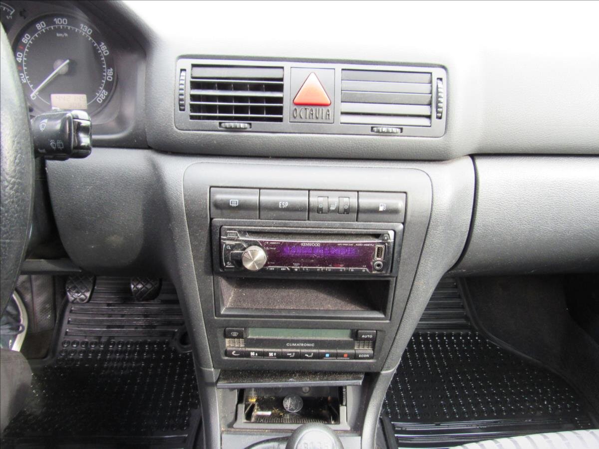 Škoda Octavia Sedan / Limuzína 1,9 l 66 kw