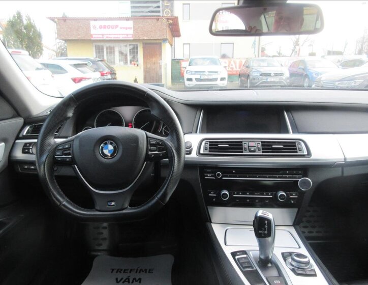 BMW Řada 7 Sedan / Limuzína 3,0 l 190 kw