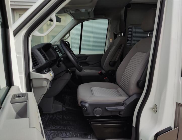 Volkswagen Grand California 7