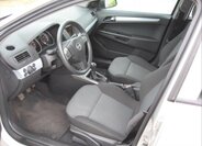 Opel Astra Hatchback 1,6 l 77 kw