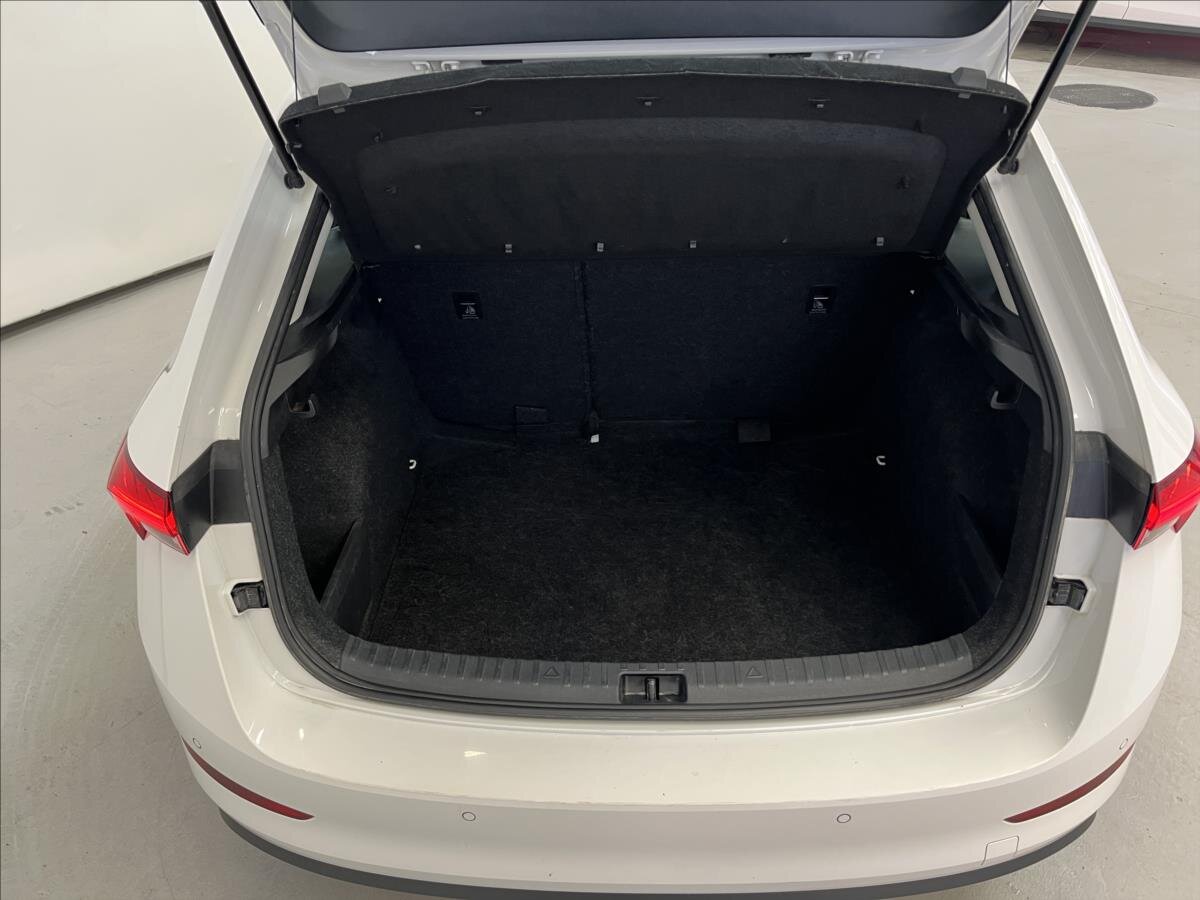 Škoda Scala Hatchback 1,6 l 85 kw