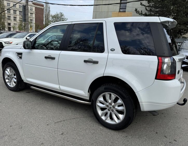 Land Rover Freelander SUV / Terénní 2,2 l 140 kw