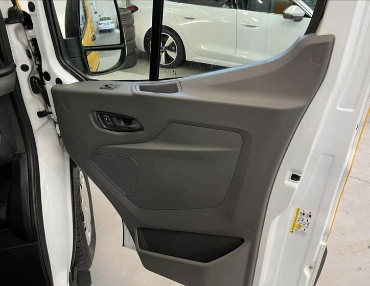 Ford Transit Kombi 2,0 l 125 kw