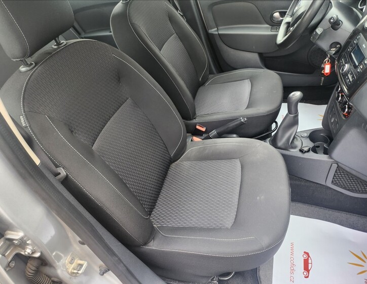 Dacia Sandero 12