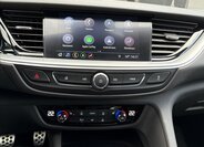 Opel Insignia Hatchback 2,0 l 128 kw