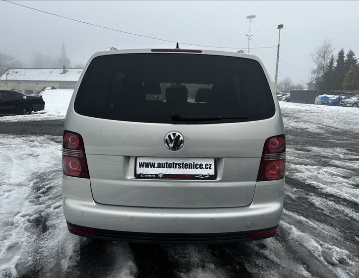 Volkswagen Touran Kombi 1,4 l 103 kw