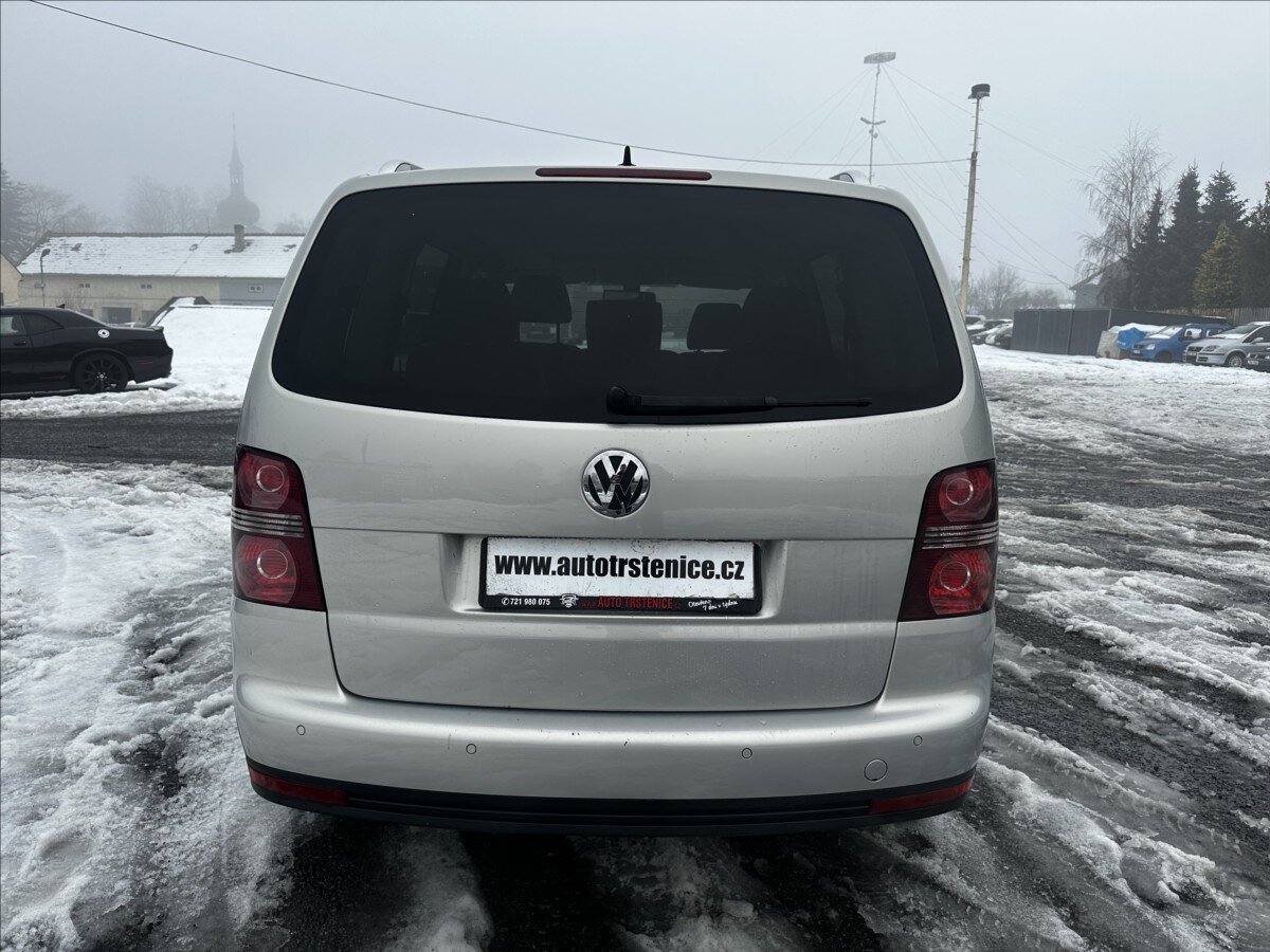 Volkswagen Touran Kombi 1,4 l 103 kw