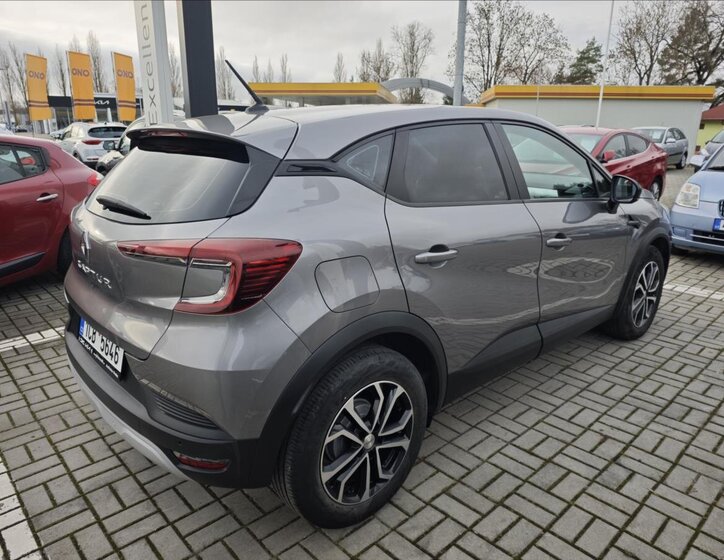 Renault Captur 6