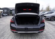 BMW Řada 7 Sedan / Limuzína 6,6 l 430 kw