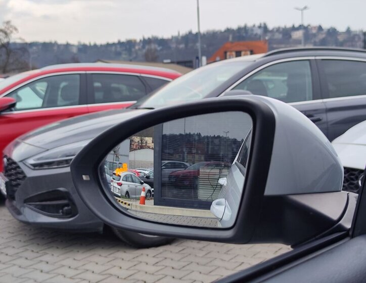 Volkswagen Golf Kombi 2,0 l 110 kw