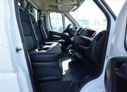 Peugeot Boxer Valník 2,2 l 121 kw