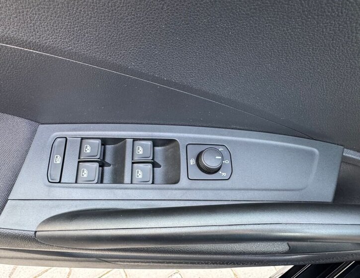 Škoda Fabia Hatchback 999,0 59 kw