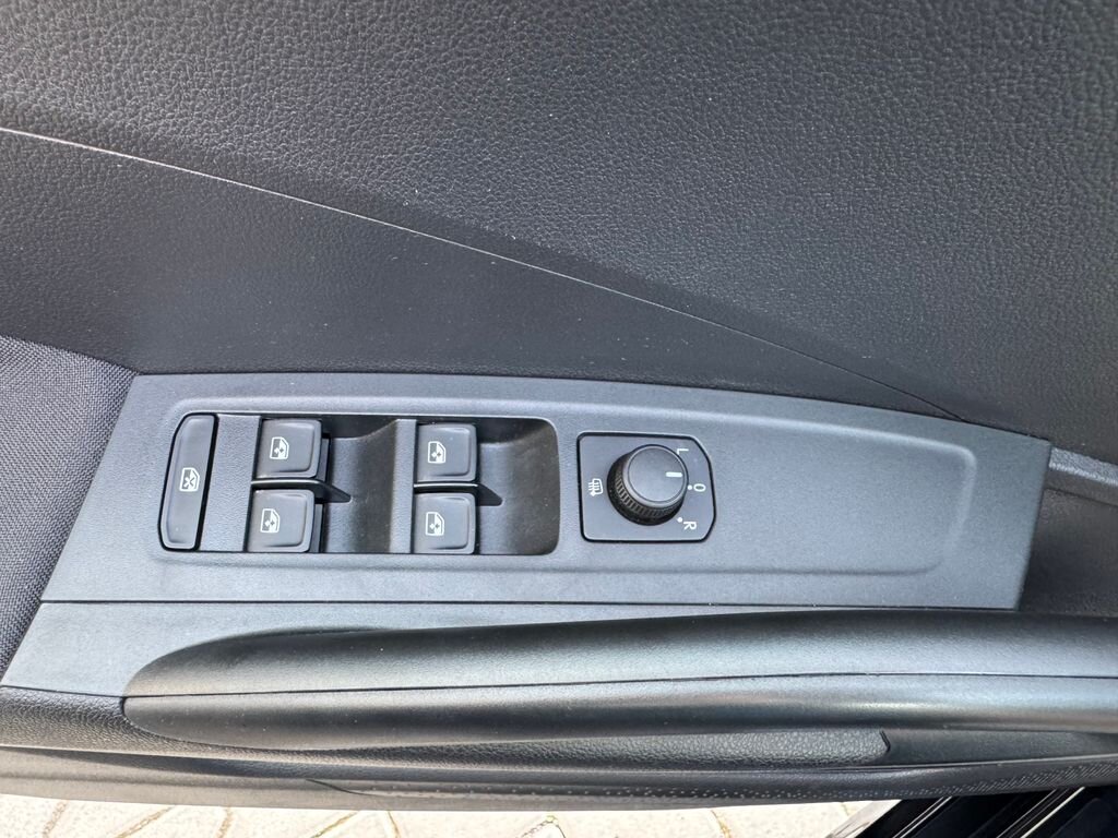 Škoda Fabia Hatchback 999,0 59 kw